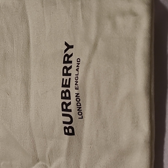 Small brown BURBERRY box and bag - Picture 2 of 8